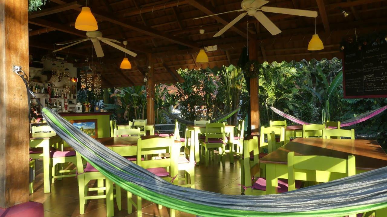 Naturalmente Boutique Bungalows y Cocina Mediterránea Las Lajas  Esterno foto
