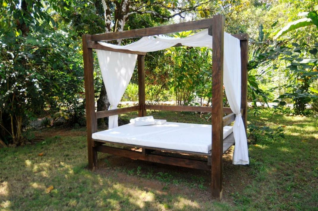 Naturalmente Boutique Bungalows y Cocina Mediterránea Las Lajas  Esterno foto